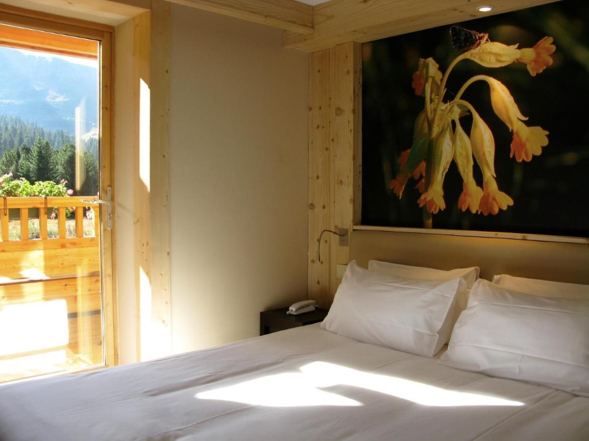 Hotel Les Roches 1500 Mieussy Exterior foto
